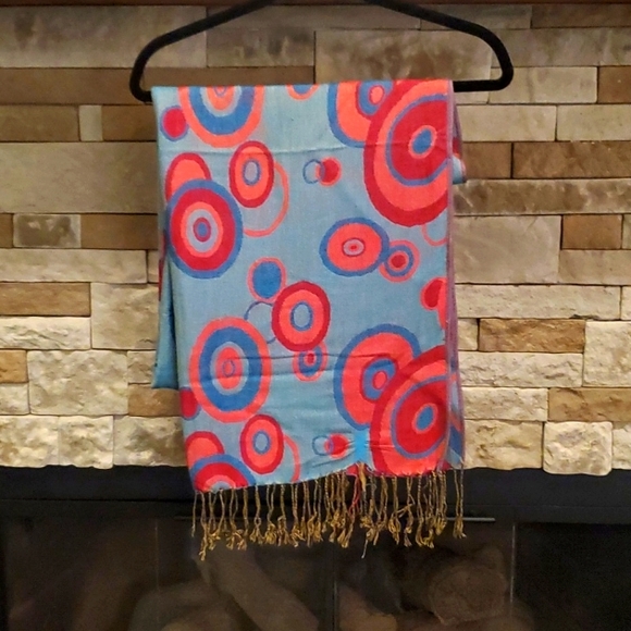 NWOT PASHMINA. MULTI COLOR. REVERSIBLE..ONE SIZE. - Picture 1 of 6